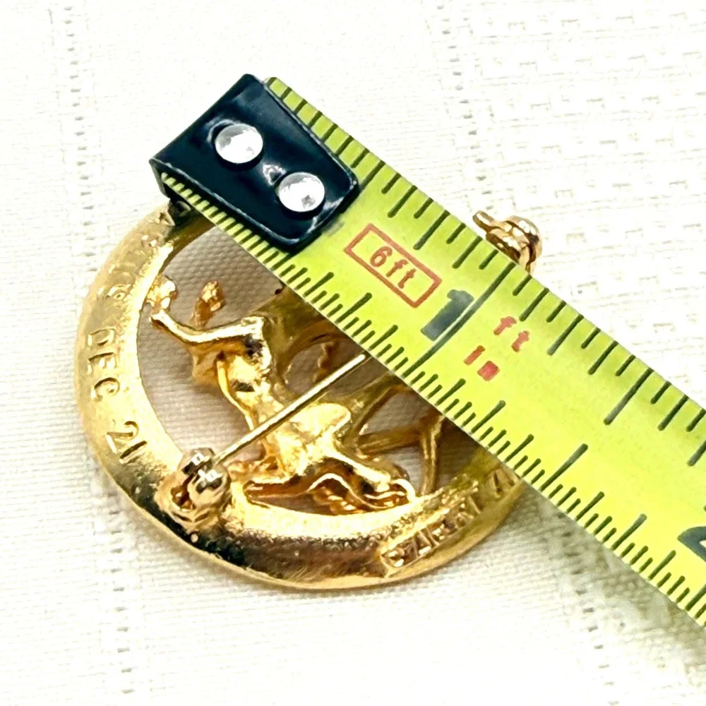 Vintage PARK LANE Gold Tone Sagittarius Archer Zodiac Celestial Round Brooch Pin